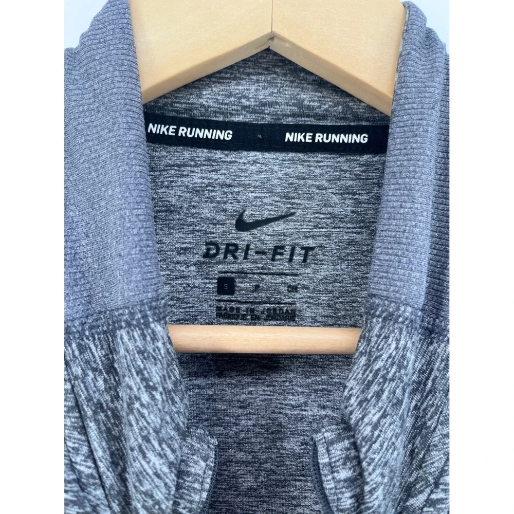 Nike Running Dri-FIT Quarter Zip Pullover Grey Heathered Mens Small S